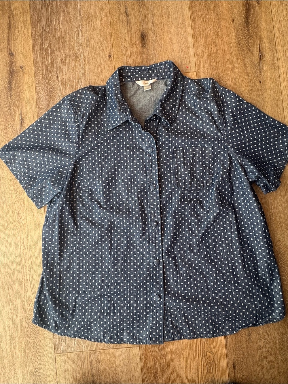 CJ Banks Blue/White Dot Short Sleeve Button Up Blouse Sz 2X Cotton Lightweight